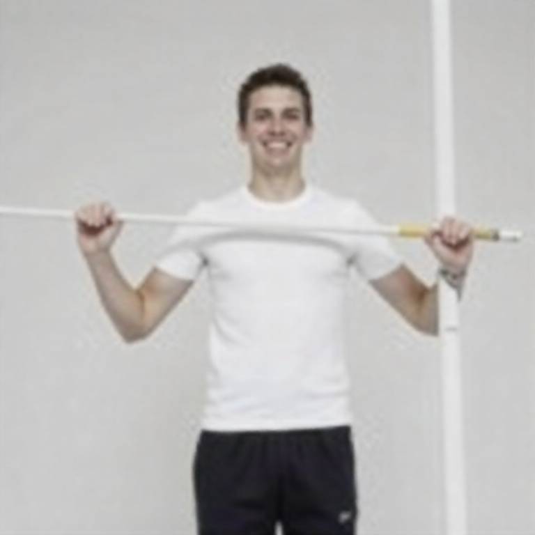 男子棒高跳アーロン・デュプランティスが新記録6m30を達成